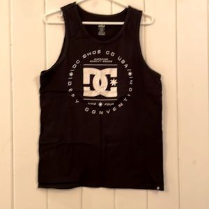 Mens DC tank. Size M